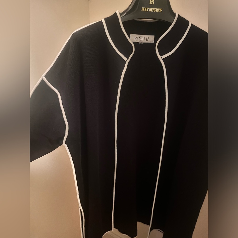 Kasper Tunic